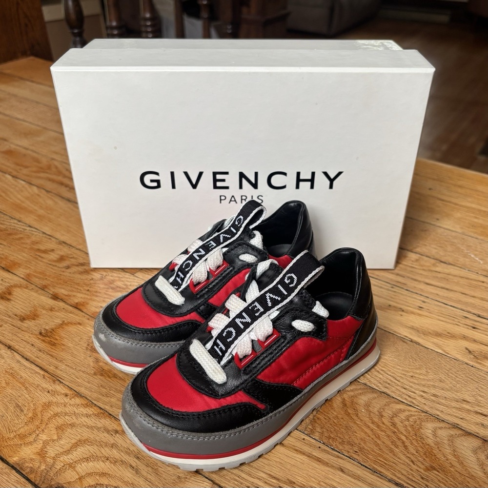 Givenchy TR3 Runner Shoes Sneakers Kids Size 27 Designer Red With Box RARE